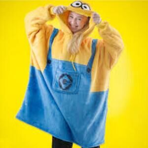 Despicable Me Minions Hoodie Halloween Costume One Size Fits Most Adult